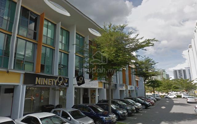 Ground Floor Bay Avenue Shoplot for Rent 1