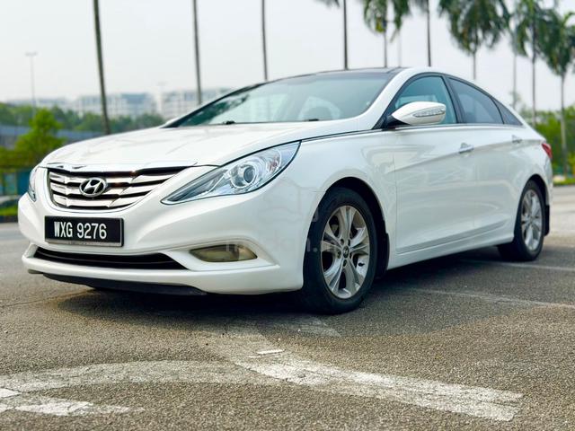 Hyundai SONATA 2.0 GLS SUNROOF OTO PILOT SEST - 2