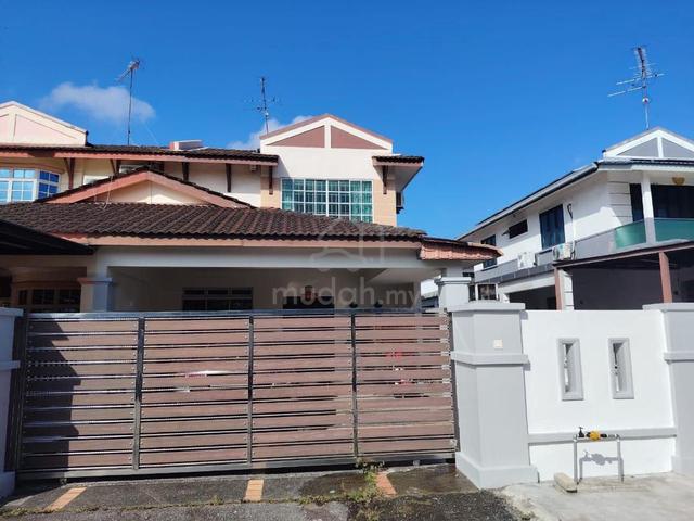 1.5-storey Terraced House @ Taman Gaya