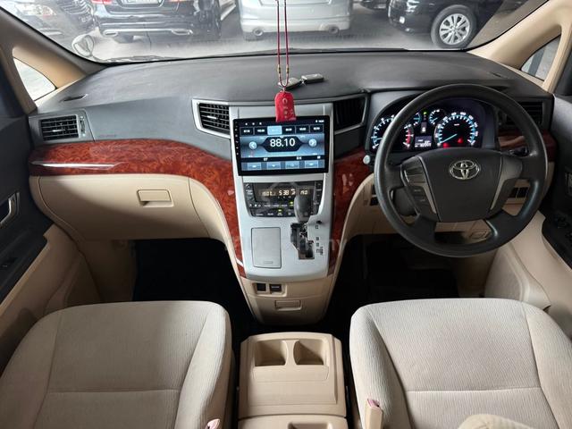 Toyota ALPHARD 2.4 240G (A) power boot - 5