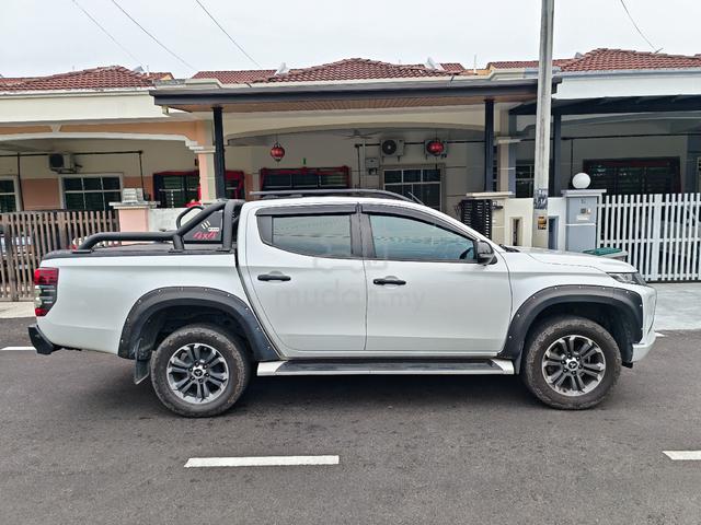 2022 Mitsubishi TRITON 2.4 VGT PREMIUM MY19 L200 - 3