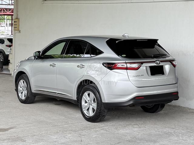 Toyota Harrier 2.0 Elegance (A) Full Grade Model - 2