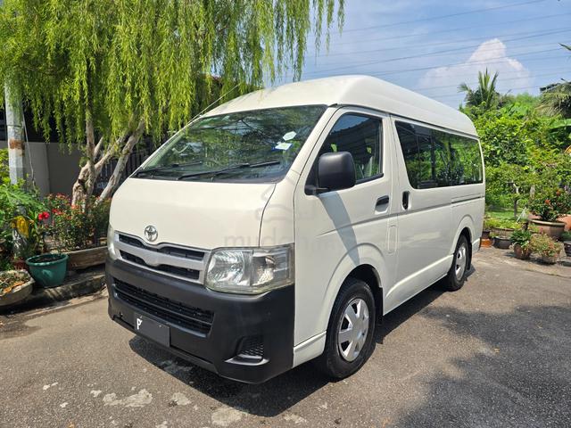 2011 Toyota HIACE 2.5 Window (M) High Roof - 1