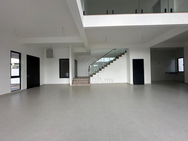 Kajang TTDI Serene Grove -SEMI D HOUSE (Lowest Price) 1