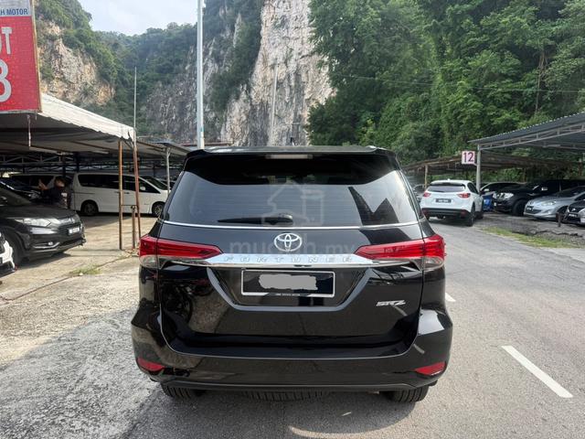 2017 Toyota FORTUNER 2.7 SRZ 4X4 (A) 100%FULL LOAN - 4
