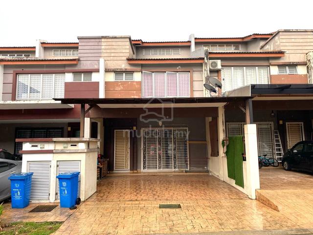 Double Storey Alam D'16 Residence, Seksyen 16, Shah Alam 1