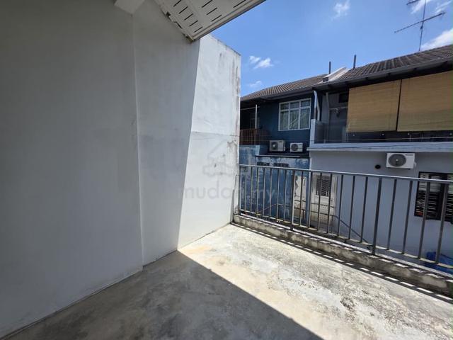 Taman Mutiara Utama Presint 1 Double Storey Terrace Unblock House Sale 1
