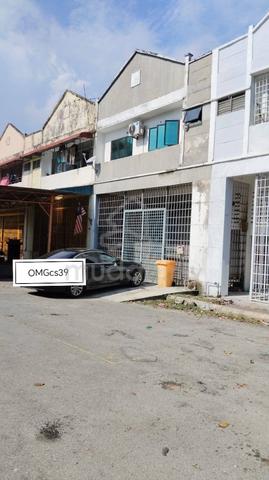 KLANG UTAMA 1.5 Storey Link Factory 25x80 FREEHOLD Warehouse For Sale 1