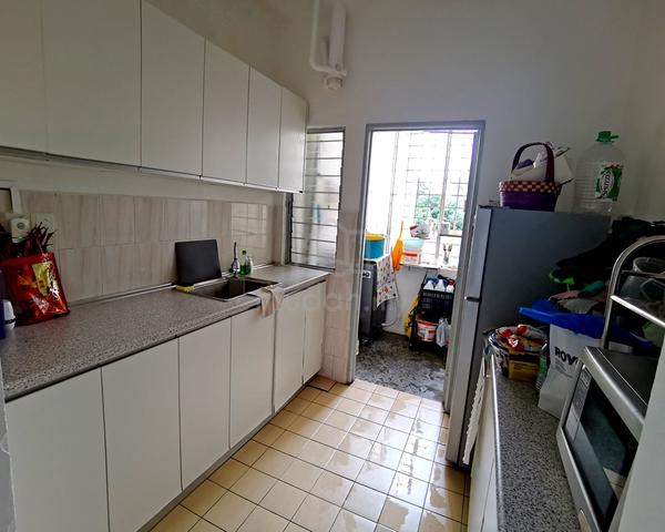 Idaman Court Apartment 1