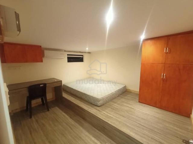 Kota Kinabalu master Room 1