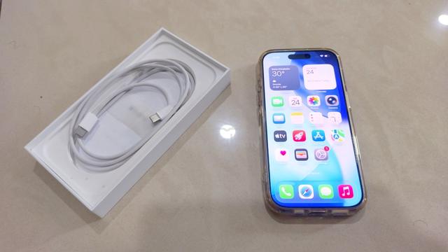 Apple Iphone 16 Pro 256GB Smart Phone - photo 2 of 6