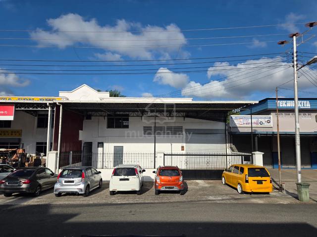 Sandakan Warehouse | Mile 7 | 3 Phase Power | Roadside| For Rent 1