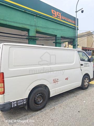 2013 Toyota HIACE 2.5 KDH200R FACELIFT (M) - 3