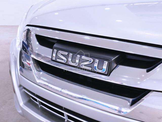 2016 Isuzu D-MAX 2.5 4X4 Premium (A) 💯 Full Loan - 4