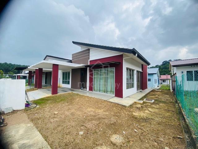 RUMAH SEMI-D LUAS BERBALOI @ Laman Budiman seksyen u14 Shah Alam 1