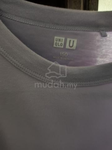 Uniqlo T - photo 2 of 2