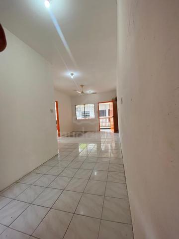 Telipok Ria Apartment 2