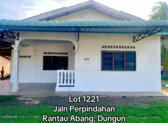 Rumah untuk disewa di Dungun 1