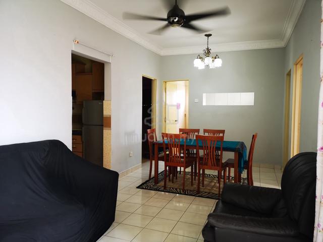 Bangi Idaman Apartment 1