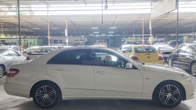 2010 Mercedes Benz E250 CGI 1.8 (A) BLACK LEATHER - 3