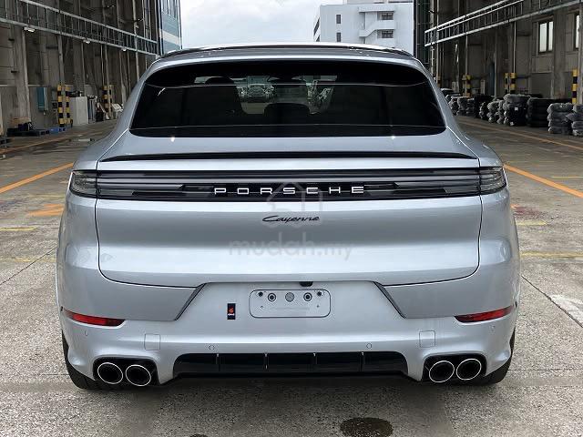 New 2025 Porsche CAYENNE Coupe 3.0 Full Spec - 3