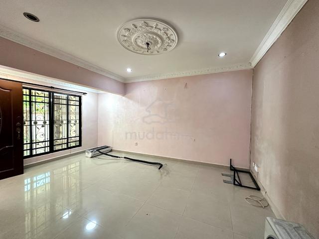 Taman Puncak Jalil Double Storey House For Sale 20x70 Kitchen Extended 1