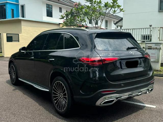 2024 Mercedes Benz GLC 300 4MATIC 2.0 under warran - 3
