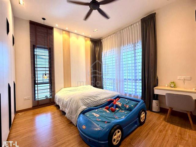 Fully Renovated Ayra Bandar Bukit Raja Klang 2 Sty Endlot House 1