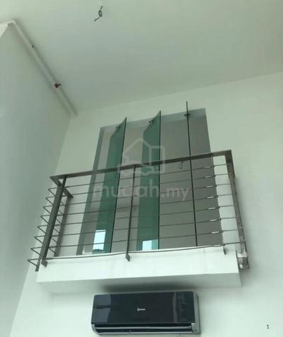 775sqft, TERMURAH Duplex Office Plaza Azalea Section 14 Shah Alam 1