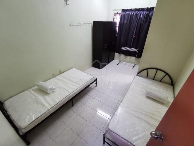 Bilik Sewa Rumah Landed Free Parking 1