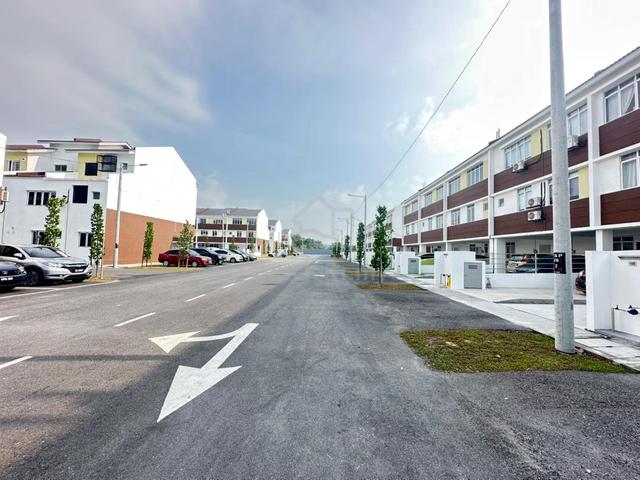 1.5 Storey Townhouse, Saujana Perdana, Saujana 2