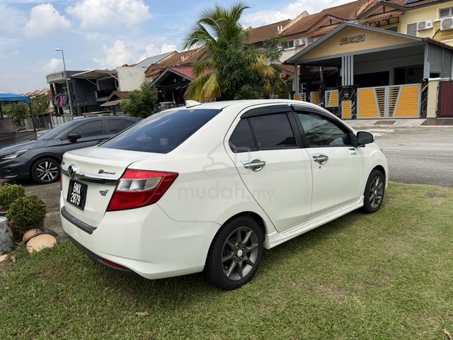 2016 Perodua BEZZA 1.3 ADVANCE (A) - 2