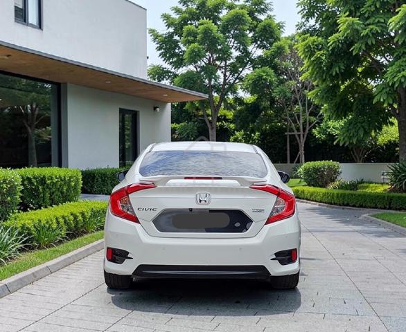 2019 Honda CIVIC 1.5 TC-PREMIUM (A)HIGH LOAN - 4