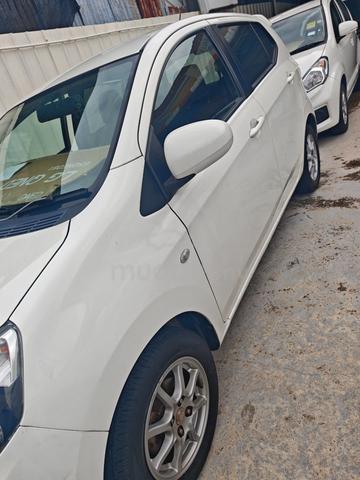 2015 Perodua AXIA 1.0 G MY14 B200 (A) - 4