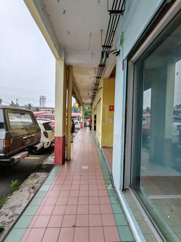 Damai 2020 | Ground Floor Shop | Approx. 1,300 sqft++ | Bare Unit 1