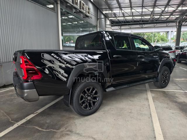 New Toyota HILUX 2.8 ROGUE 2026 - 4