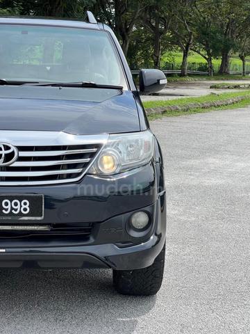 2011 Toyota FORTUNER 2.7 V FACELIFT (A) GOOD CONDI - 3