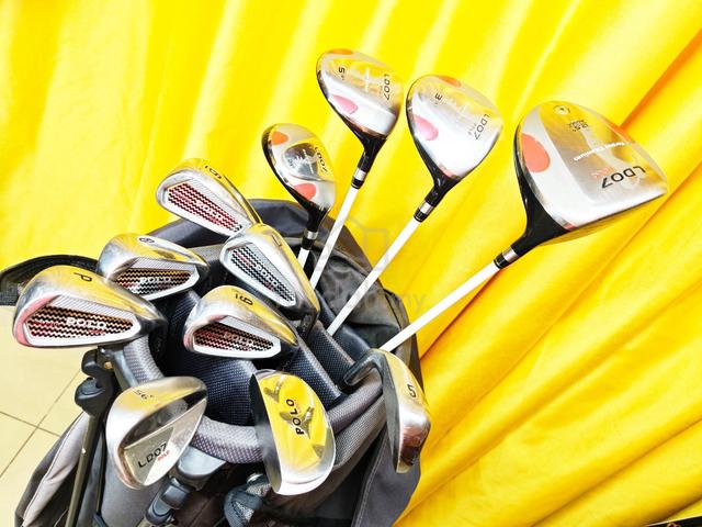 POLO + Taylormade Bag Ladies Golf Set Complete - photo 5 of 6