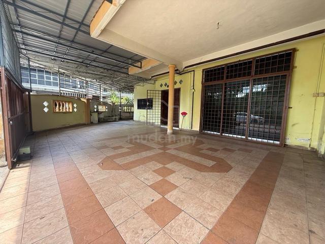 Below Market Price TAMAN BUDIMAN Double storey CORNER OPEN FACING hous 1