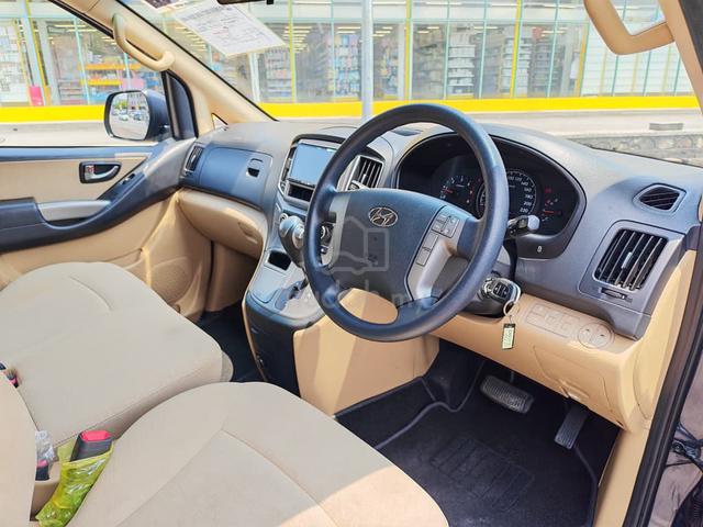 2018 Hyundai GRAND STAREX 2.5 ROYALE PREMIUM - 4