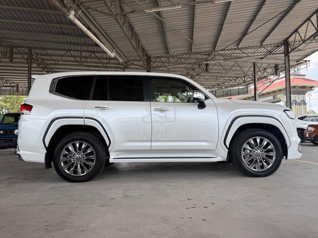 5A 5k KM‼️2024 Toyota Land Cruiser ZX 3.4 Petrol - 4