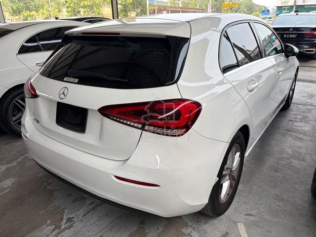 2019 Mercedes Benz A-CLASS 1.3 180 AMG (CBU) - 4