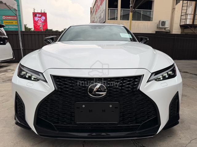 2023 Lexus IS300 2.0 F-SPORT MODE BLACK III (A) - 3