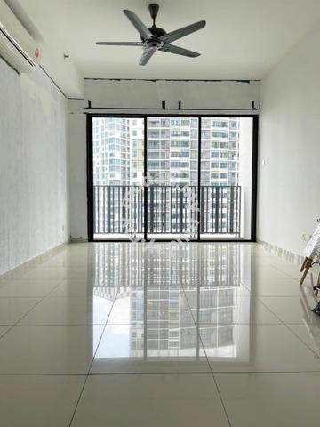 i-Suite @ i-City 1