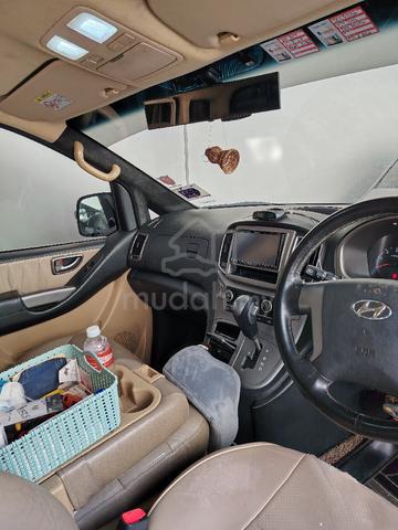 2017 Hyundai GRAND STAREX 2.5 ROYALE FACELIFT (A) - 3