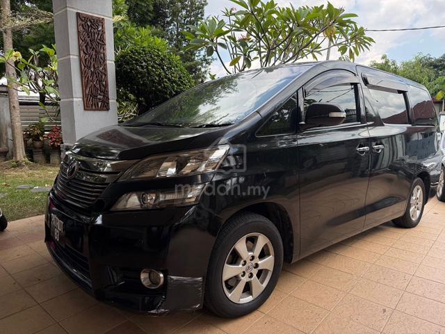 2014 Toyota VELLFIRE 2.4 V FACELIFT (A) - 1