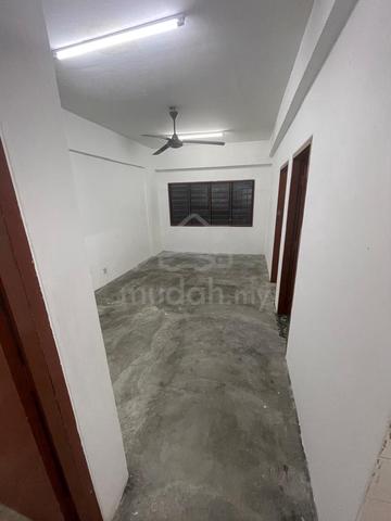 Angsana Apartment (USJ 1) 1