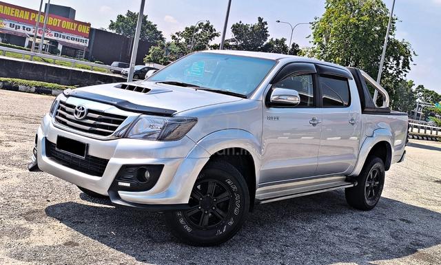 Toyota HILUX 2.5 G TRD SPORTIVO (A) - 1