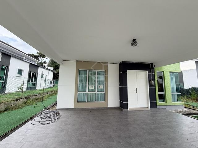 Melaka Tangga Batu Banglo siap ID rekaan, Perabot dan Peralatan Elek. 1