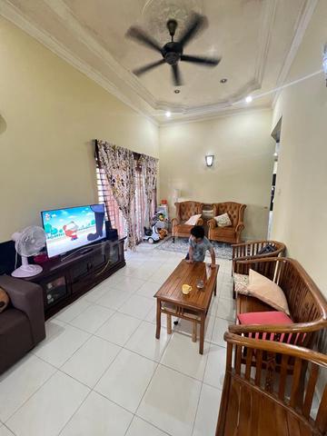 Corner Unit Jalan Sena Indahpura Kulai Single Storey FULL LOAN 2
